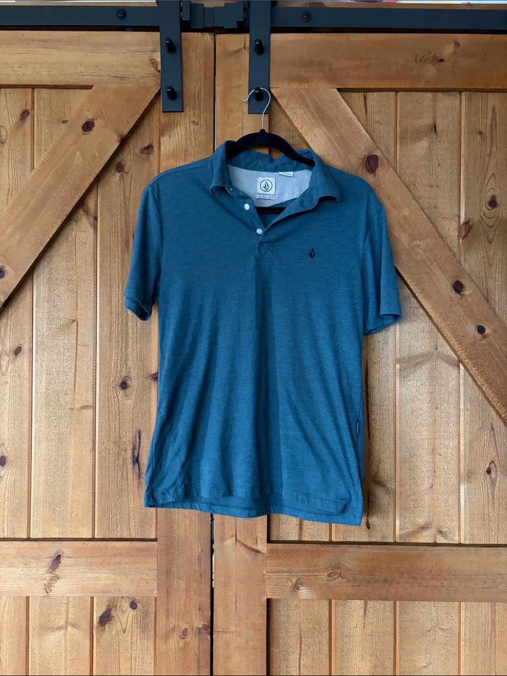 Volcom Men's Teal Polo Shirt with Subtle Logo